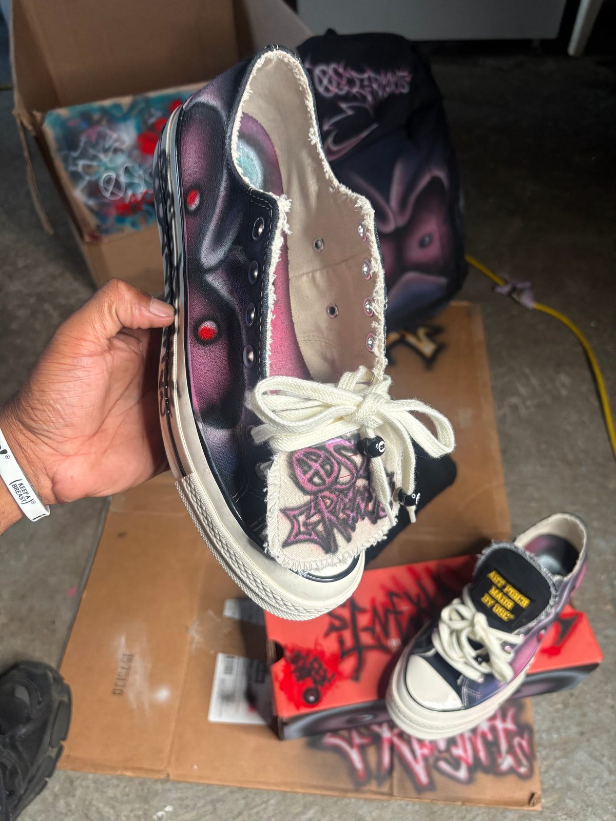 osc lowtop chucks