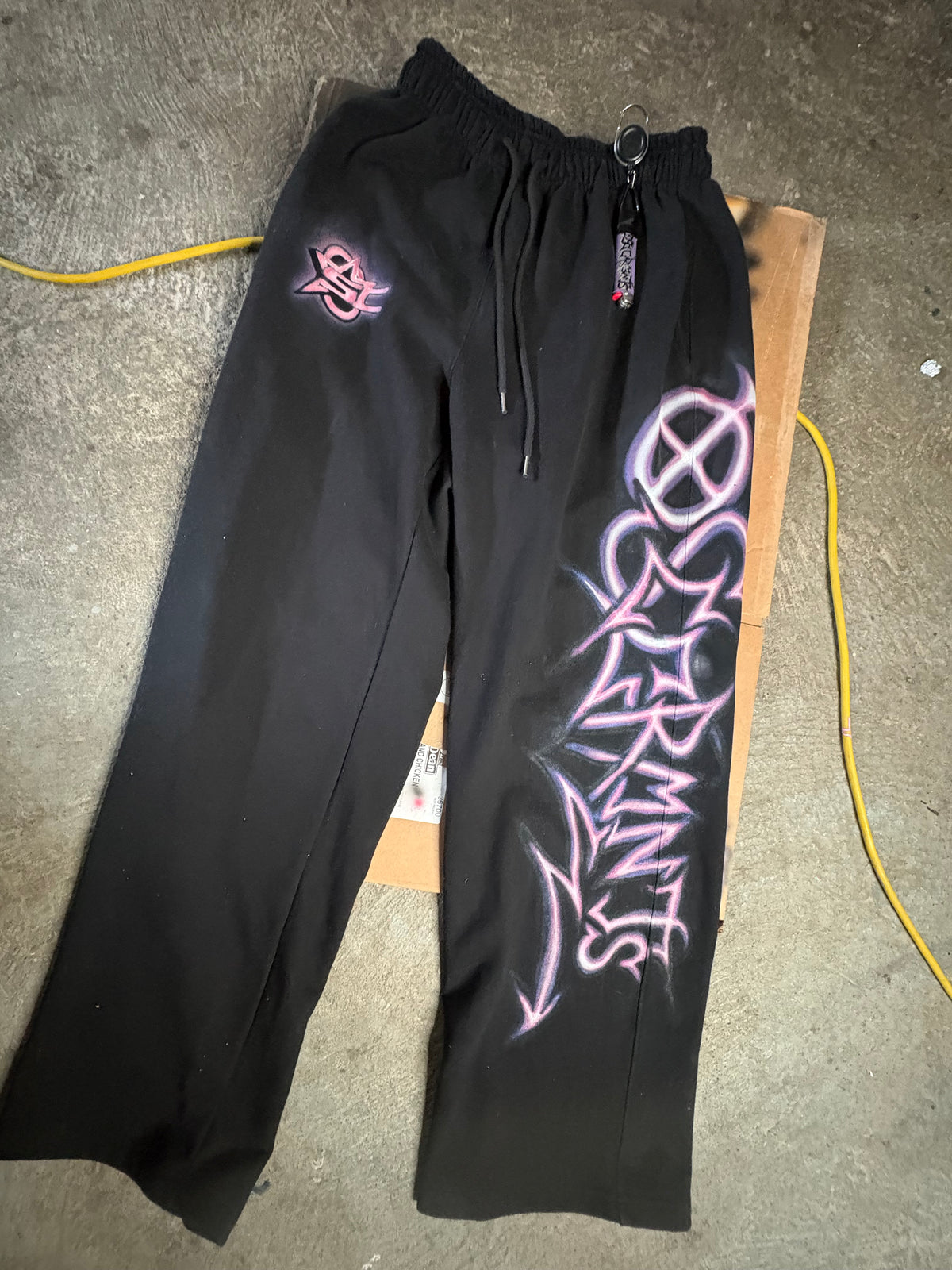 osc graffiti sweatpants