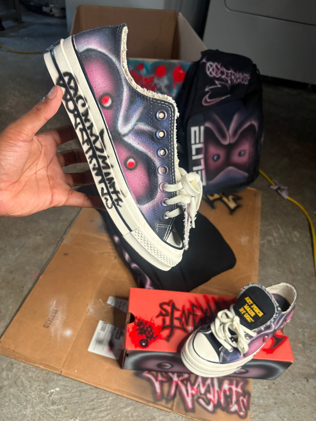 osc lowtop chucks