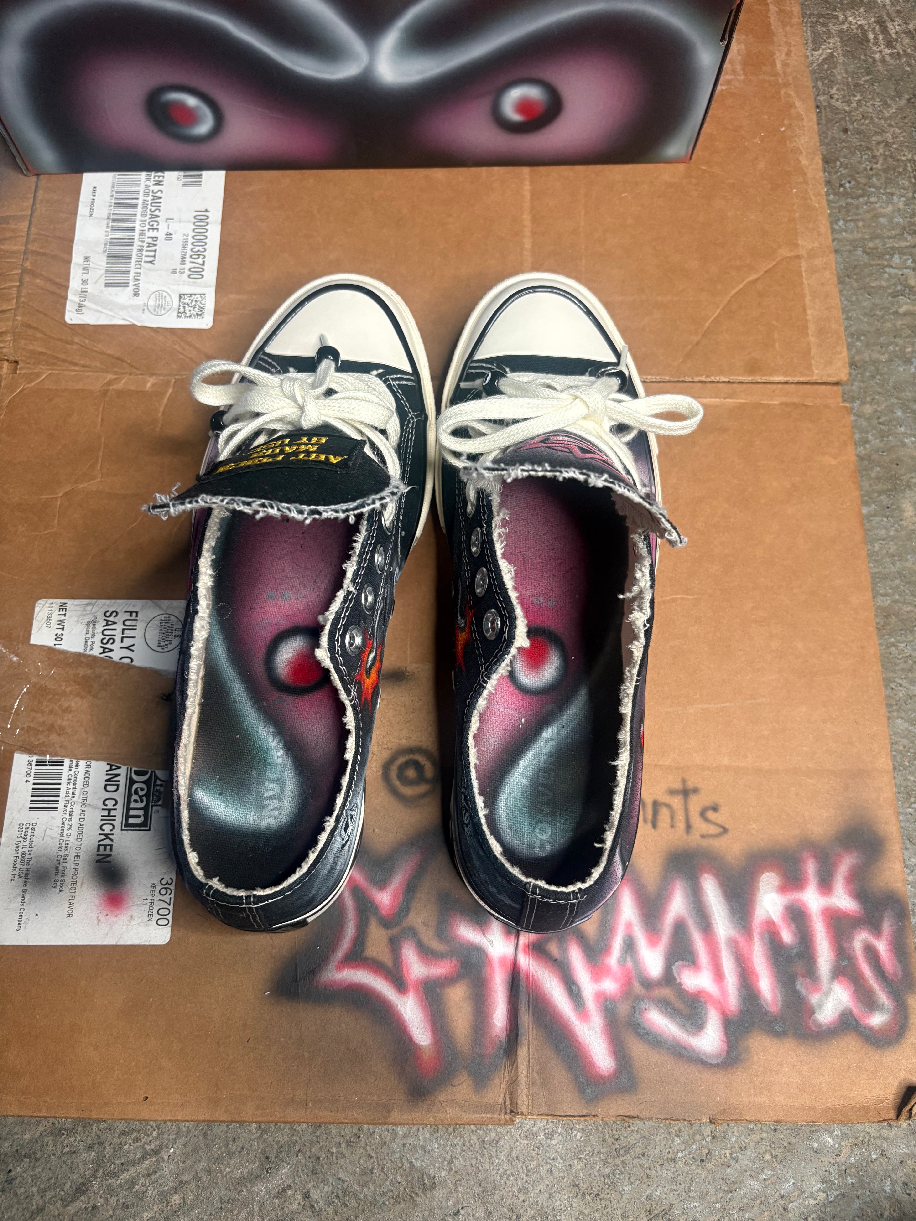 osc lowtops chucks with beads